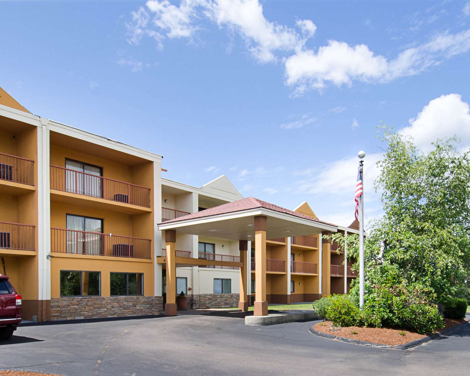 Worcester Hotel thumb 2