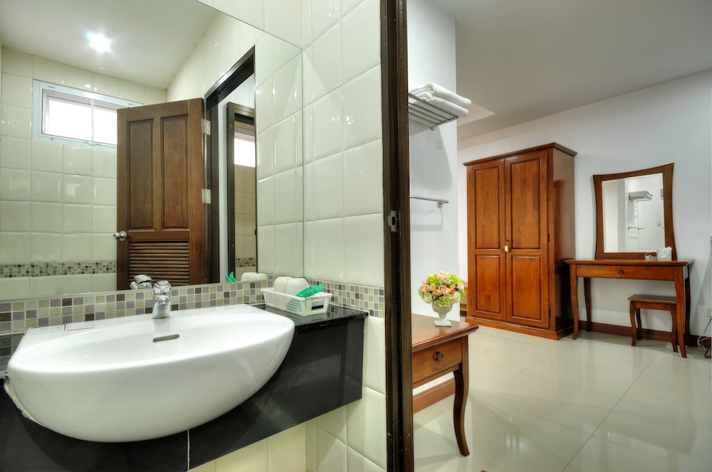 Baan Suan Khunta Golf Resort 29/67