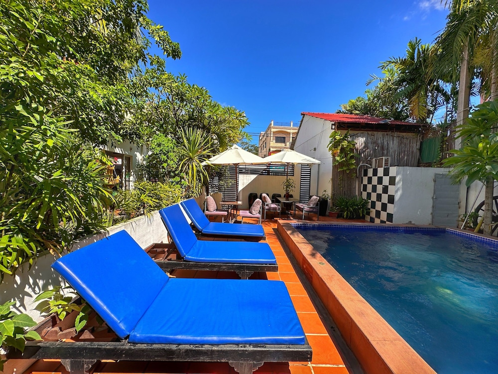 Villa Um Theara 51/57