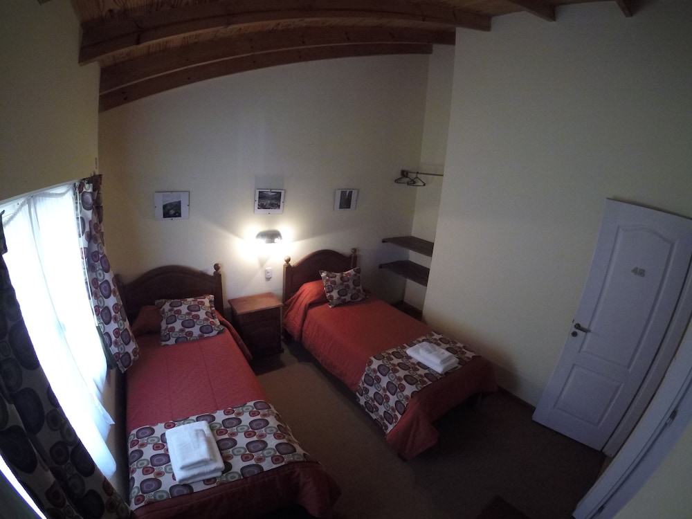Hostel del Glaciar Pioneros 40/69