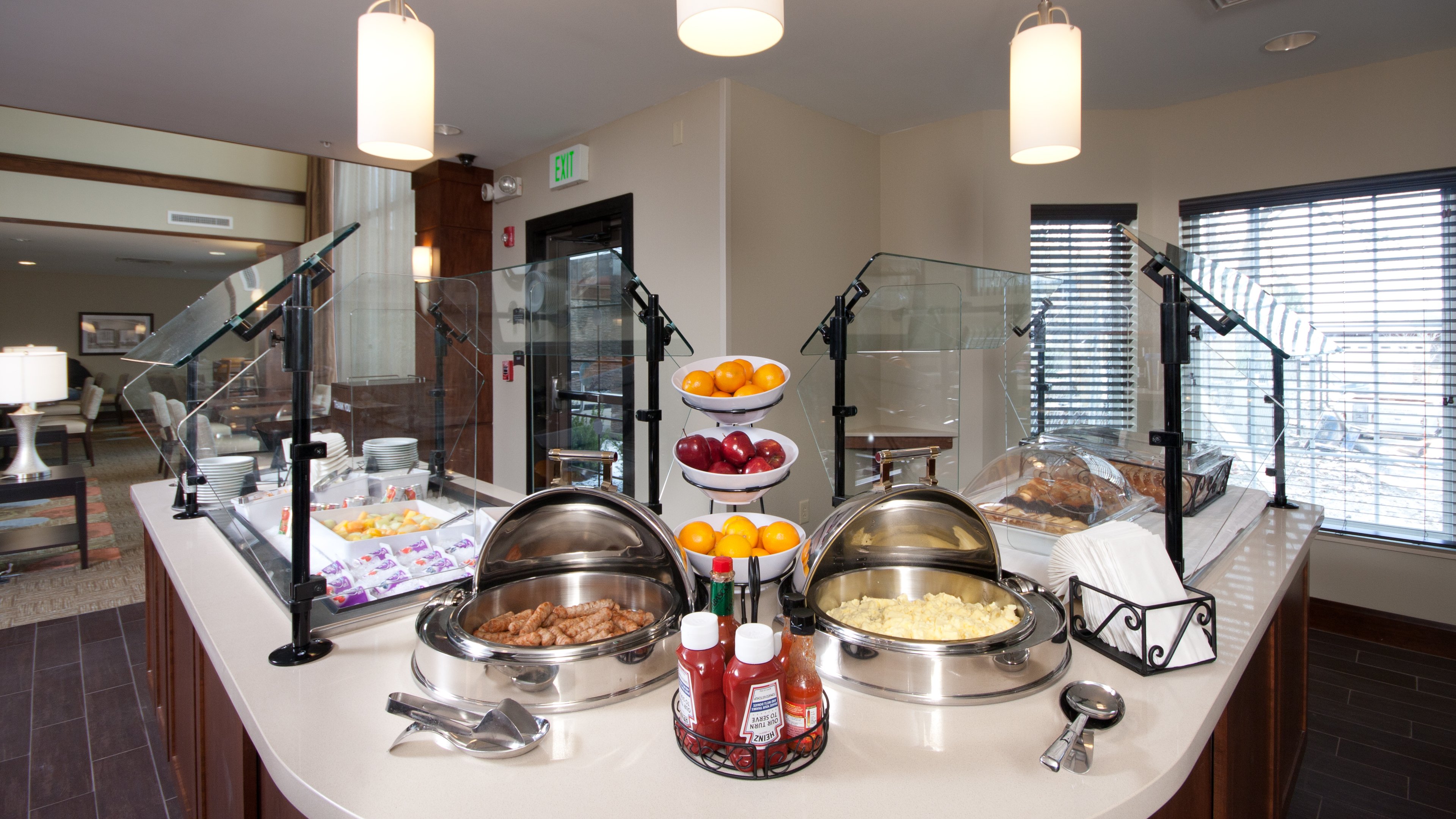 STAYBRIDGE SUITES BUFFALO-AMHERST 44/52