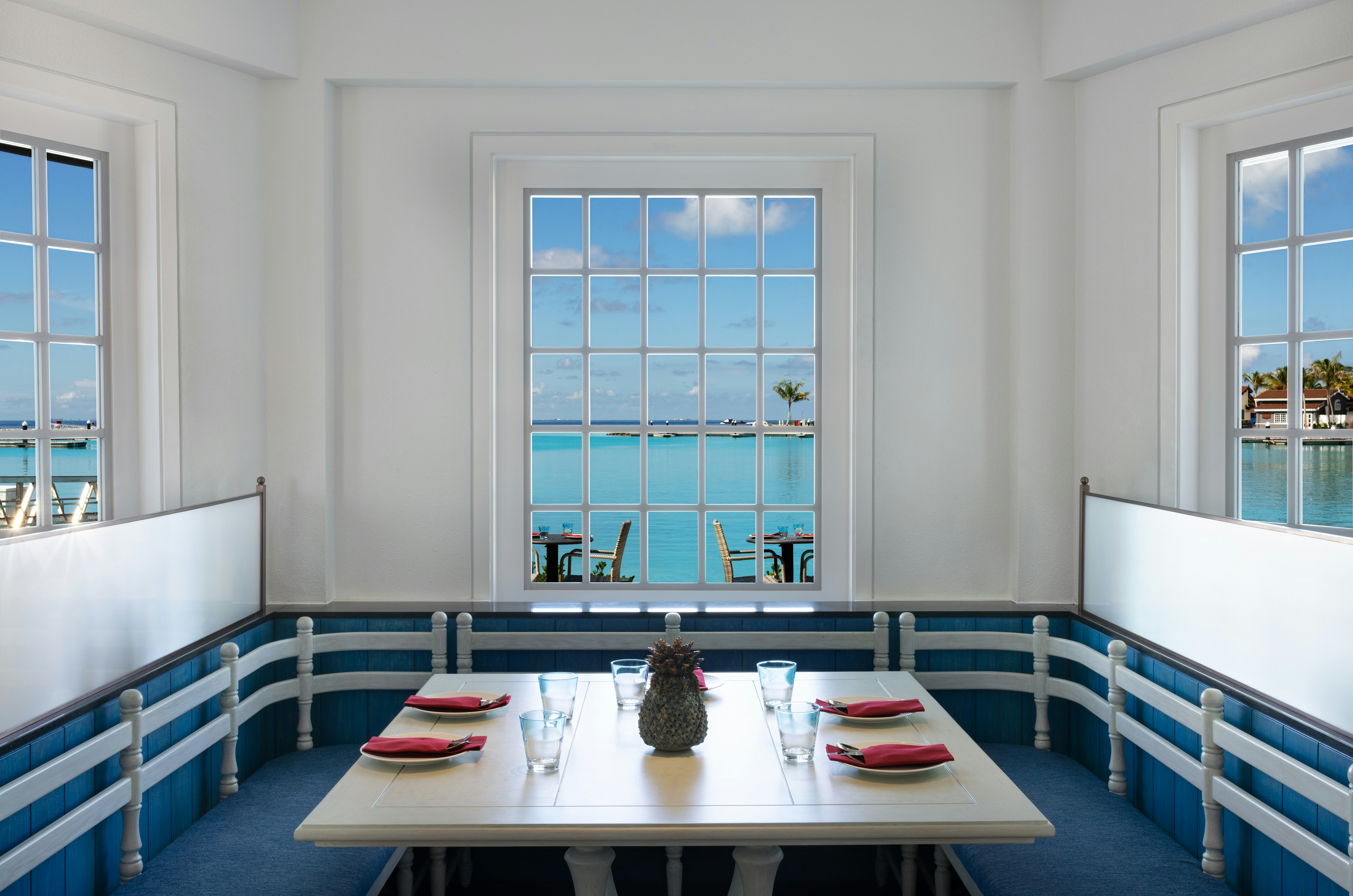 SAii Lagoon Maldives, Curio Collection by Hilton 13/39