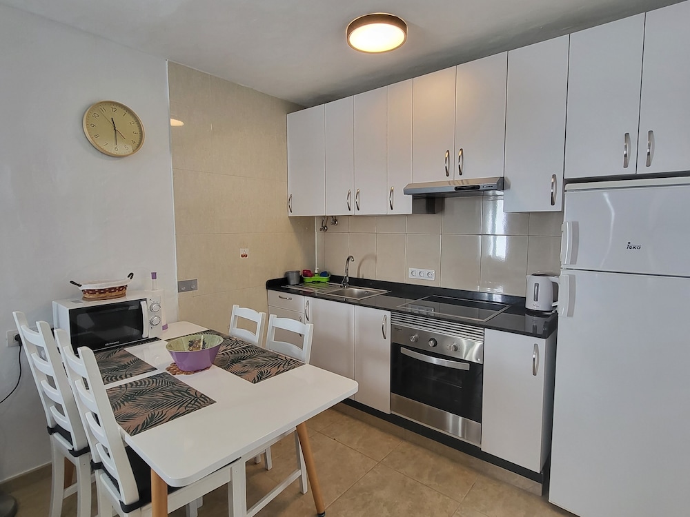 Gueldera Apartments 39/50