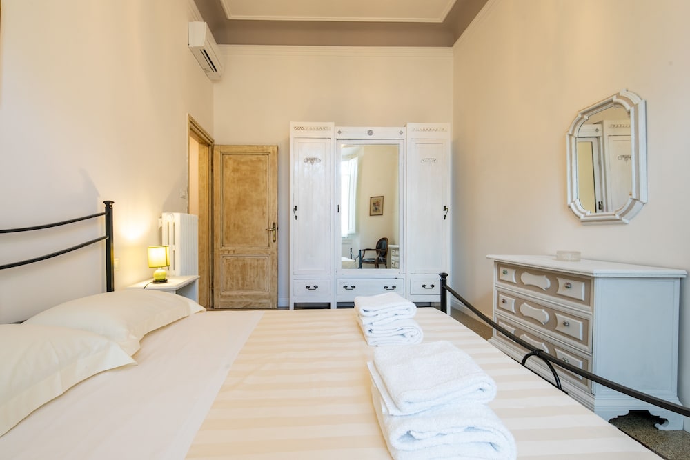Santa Maria Novella 4 Bedrooms 13/23