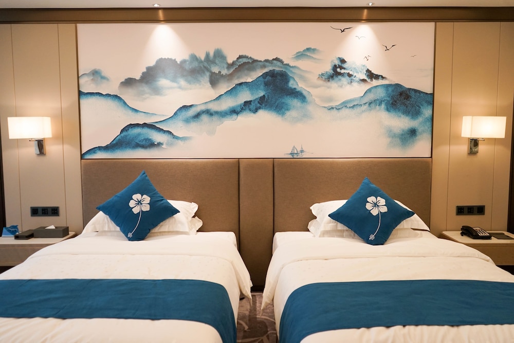 Ramada By Wyndham Huizhou Longmen 12/39