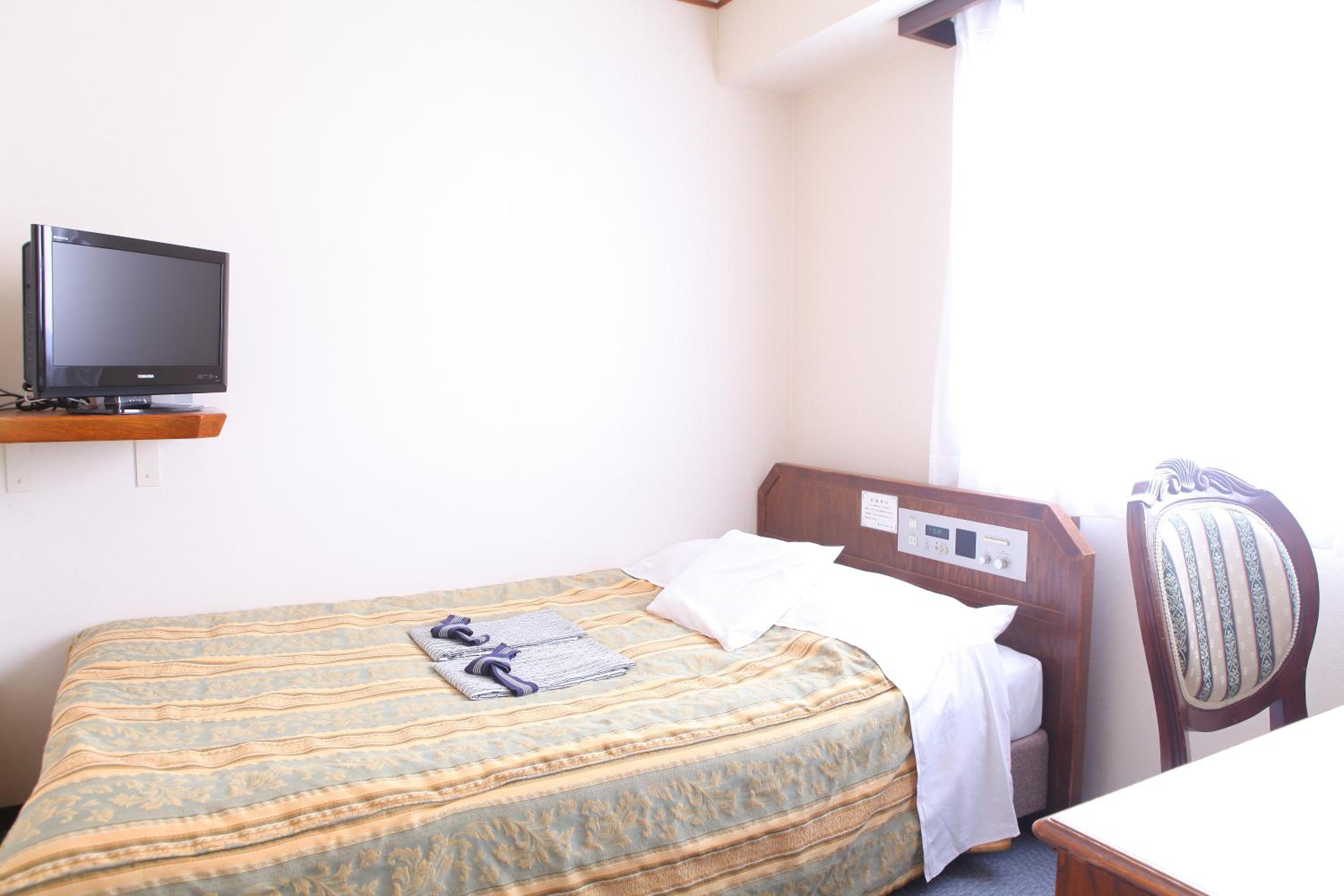 Semi Room, Semi Double Bed, Small
