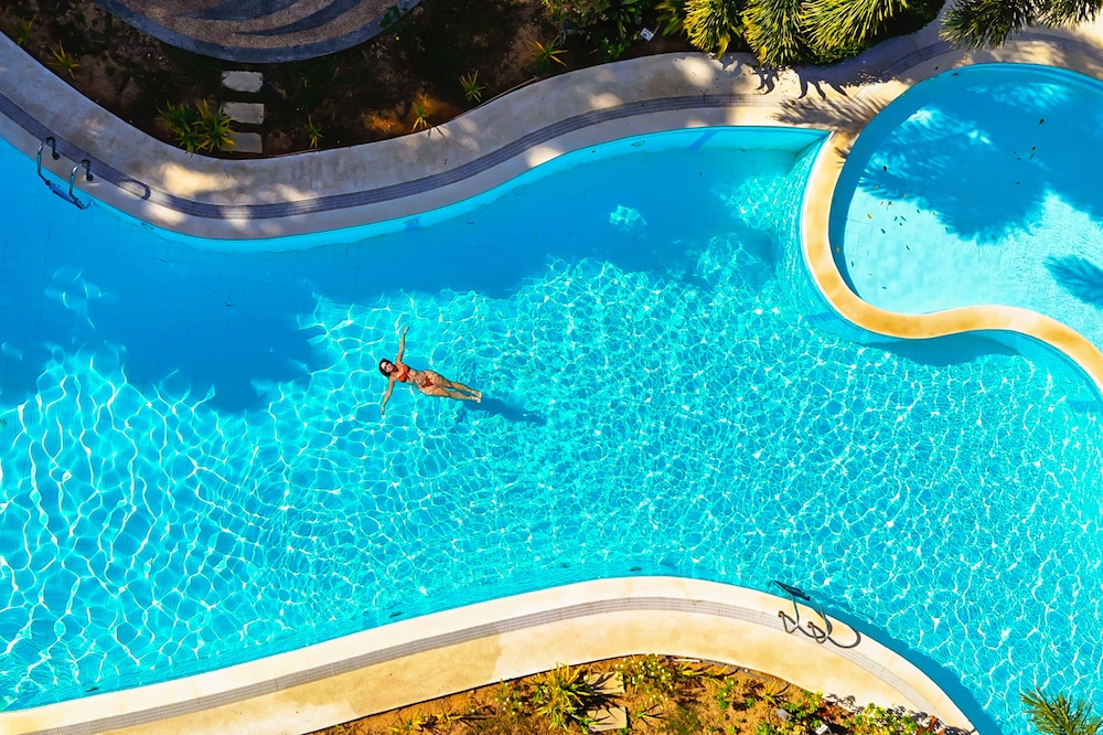 Coron Soleil Garden Resort 37/68
