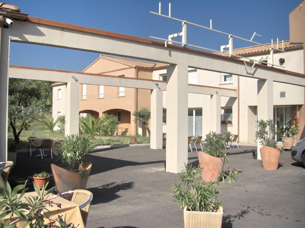 HOTEL AKENA CITY CLERMONT L'HERAULT 2/25