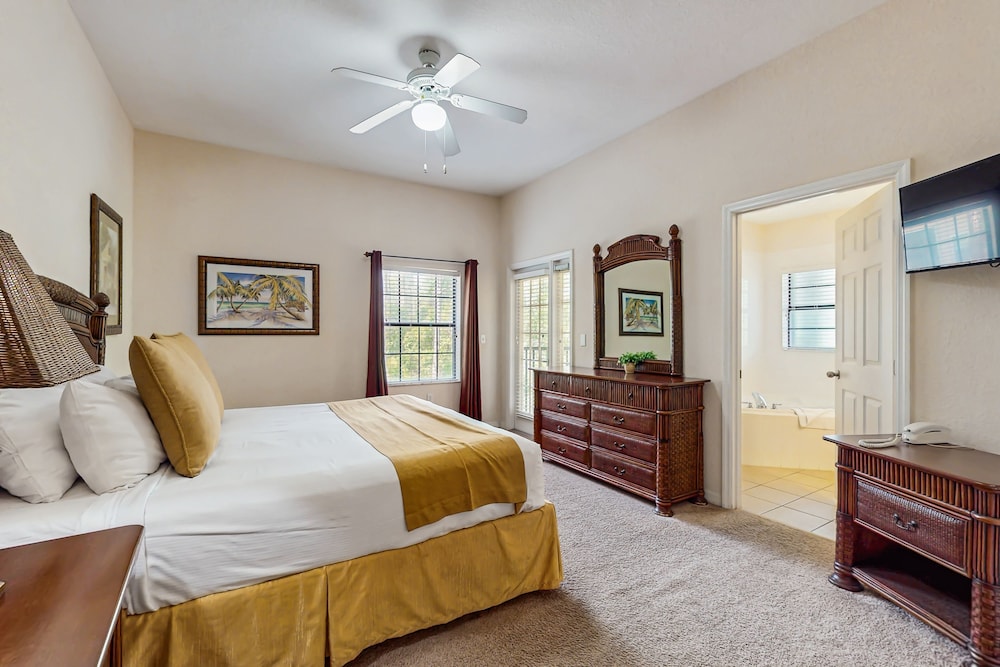 Caribe Cove Resort 12/66