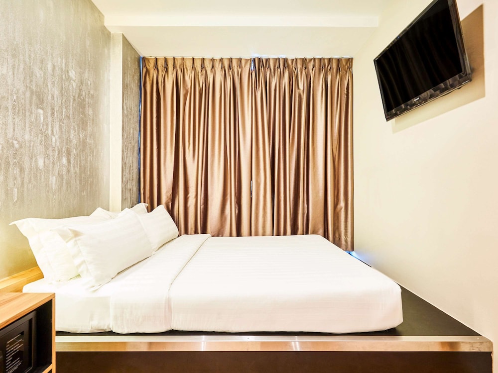 Ibis Budget Singapore West Coast 54/63