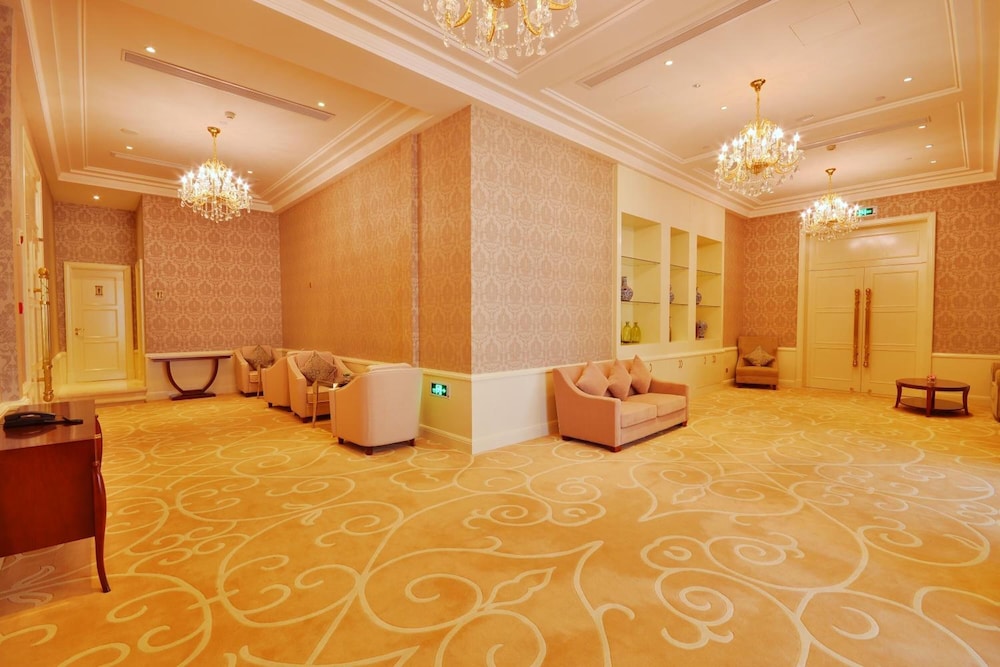 Urban Island Hotel Shanghai 63/68