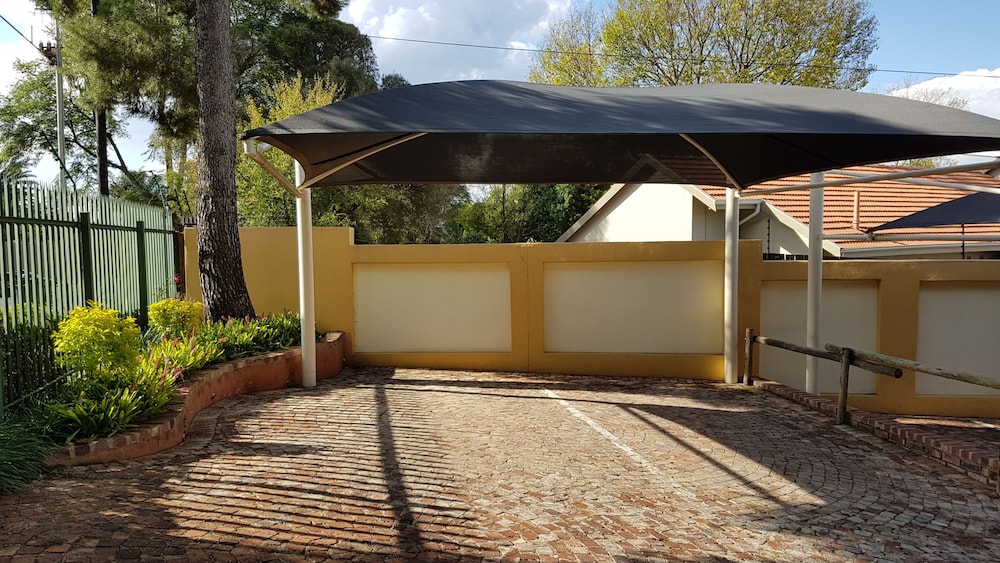 Jubilee Lodge Guest House 22/32