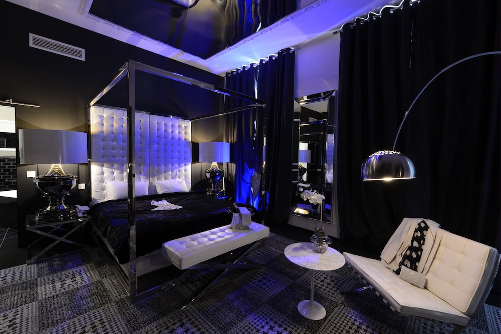 Art Hotel Rochecorbon 42/74