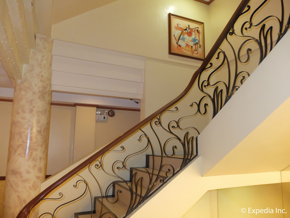 Pacific Breeze Hotel and Resort photo3