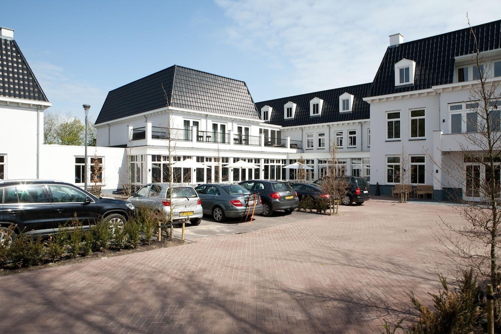 FLETCHER HOTEL-RESTAURANT DUINZICHT 53/62