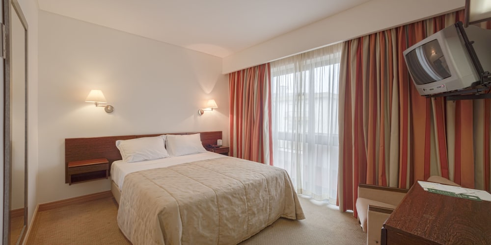 Hotel Cinquentenario & Conference Center 16/63