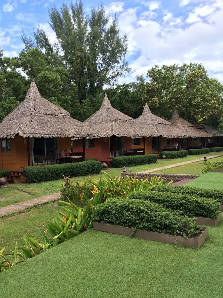 Payam Cottage Resort 15/21