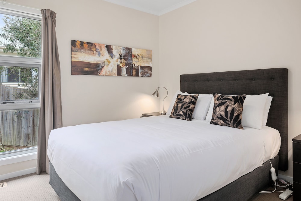 YARRA GABLES MOTEL 15/35