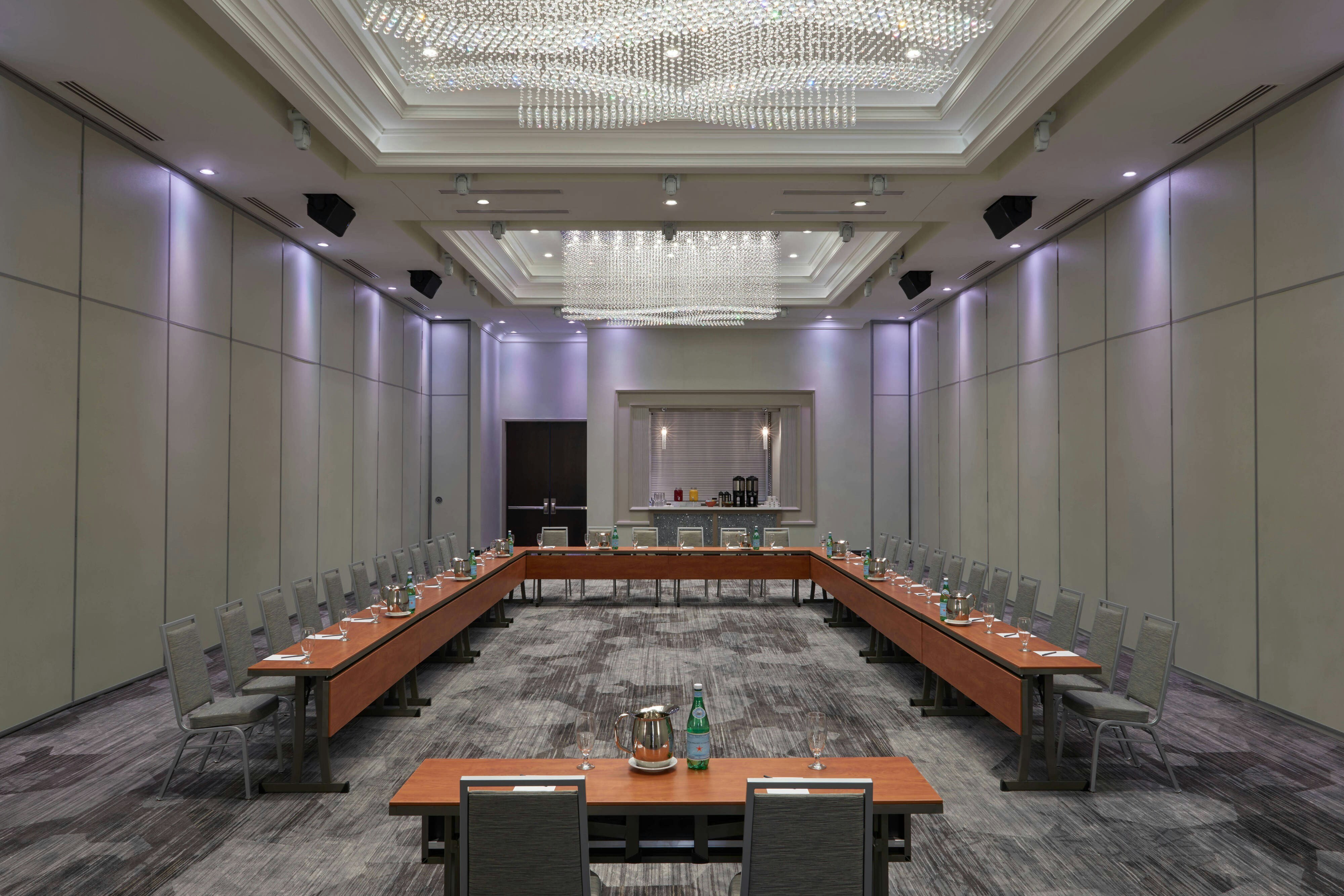 Courtyard by Marriott Oshawa 45/54
