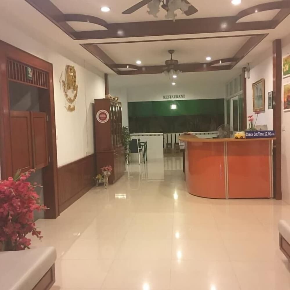Phuket Airport Sonwa Resort 11/39