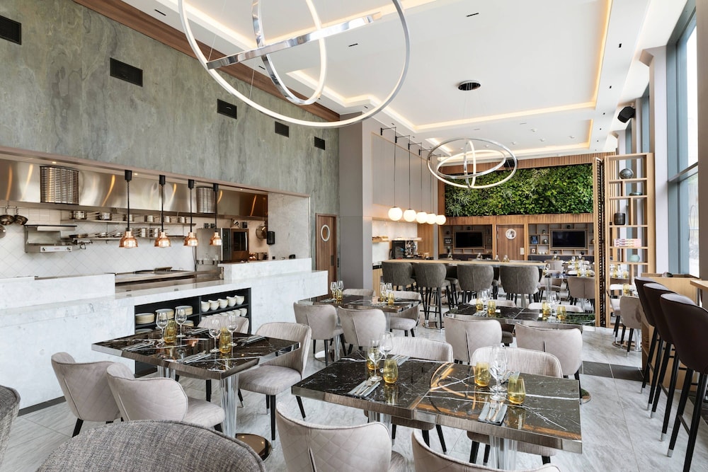 AC Hotel by Marriott Stockholm Ulriksdal 35/40