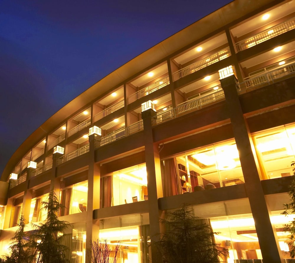 New Century Grand Hotel 3/35