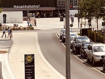 Hotel Goldener Hahn 27/31