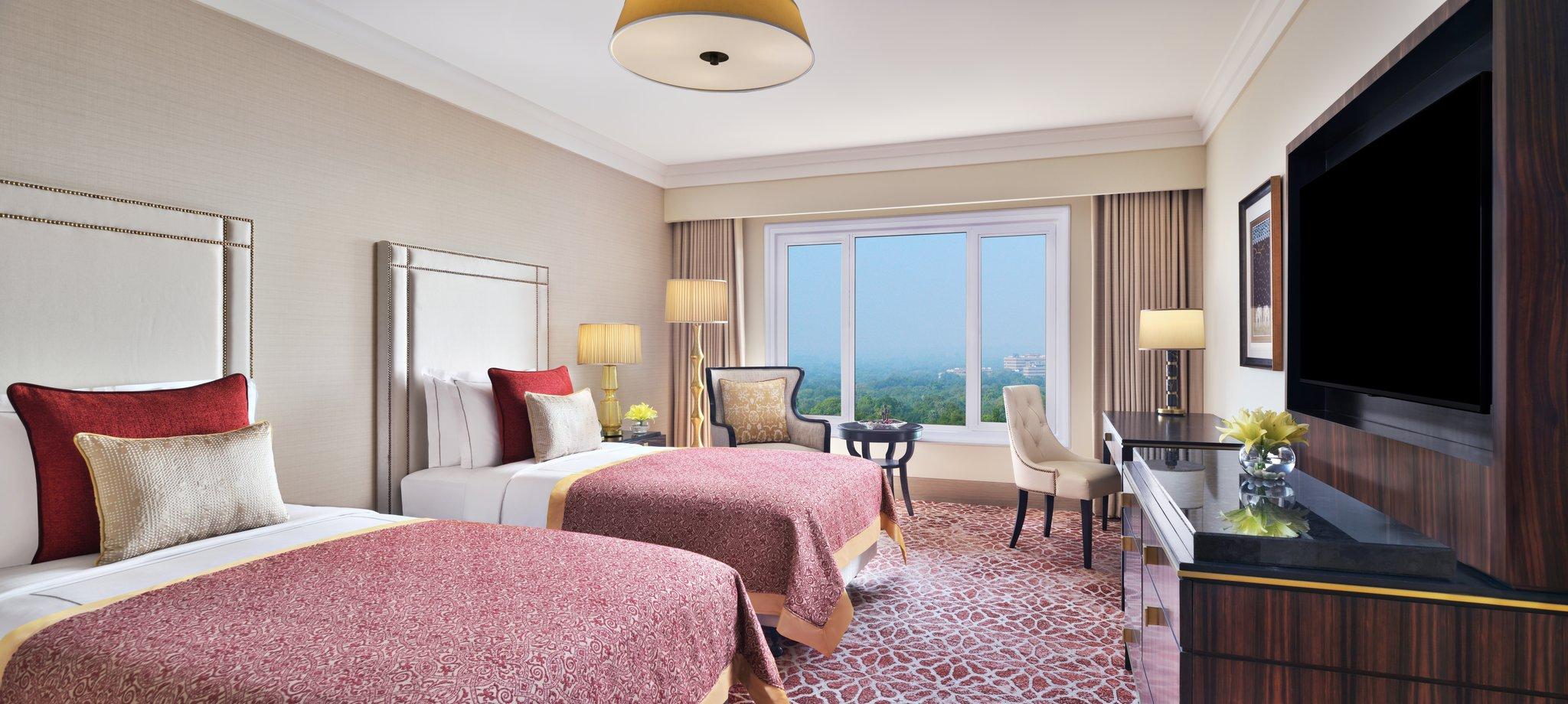 Taj Club, Executive, Twin Beds, City View, Club Lounge Access