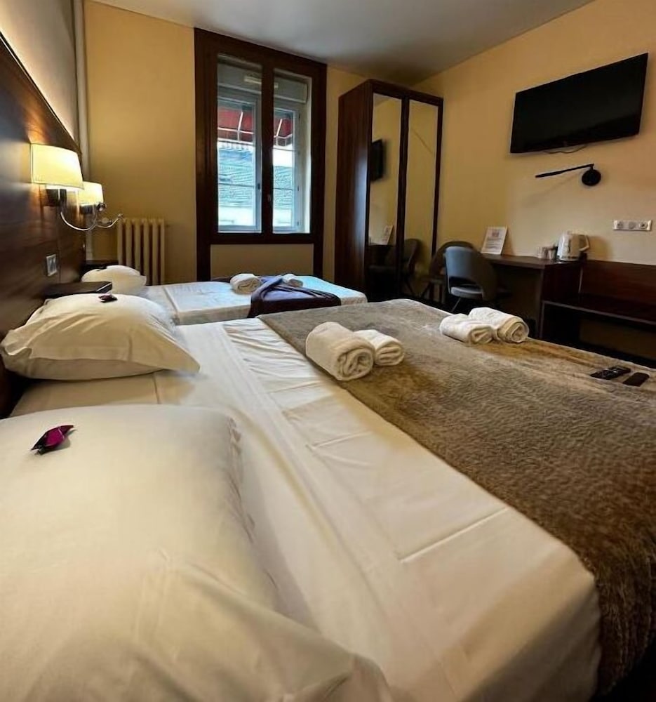 LOGIS HOTEL AU TERMINUS 23/45