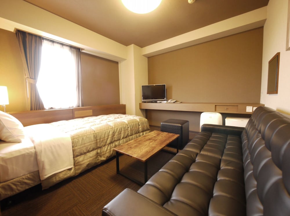 Hotel Route-Inn Hitachitaga 10/28