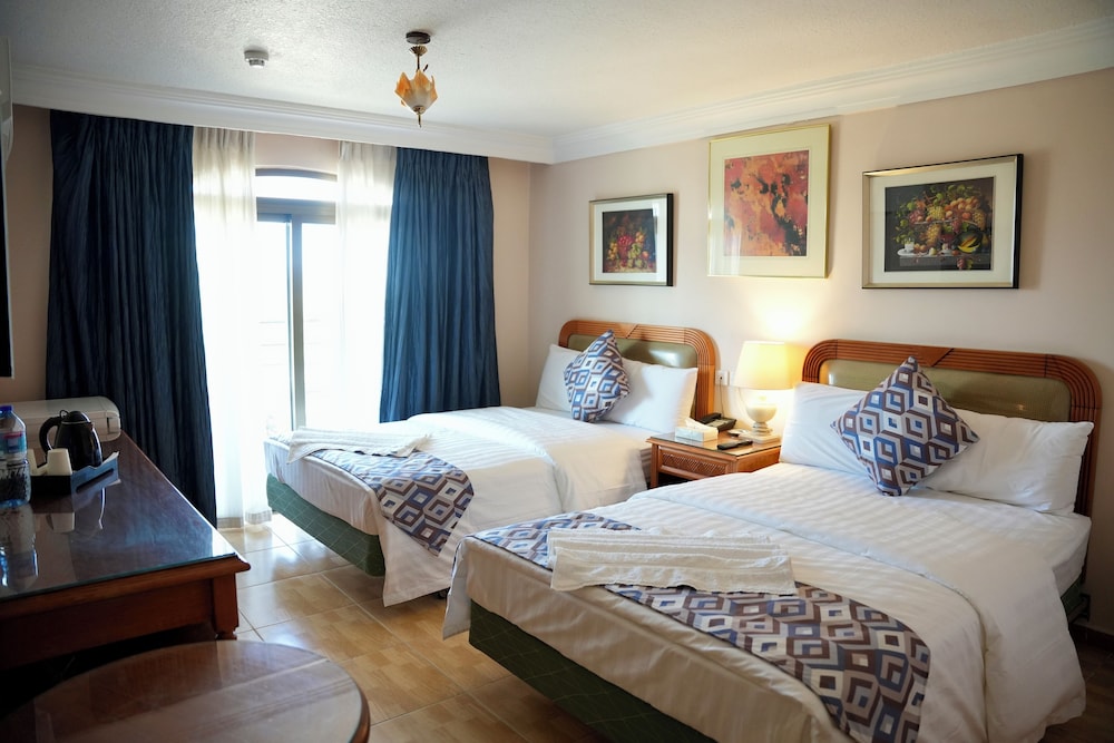 Maswada Plaza Hotel 20/50