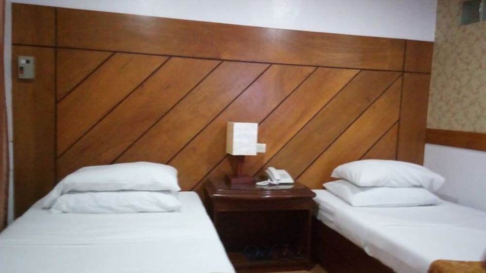Wregent Plaza Hotel 22/55