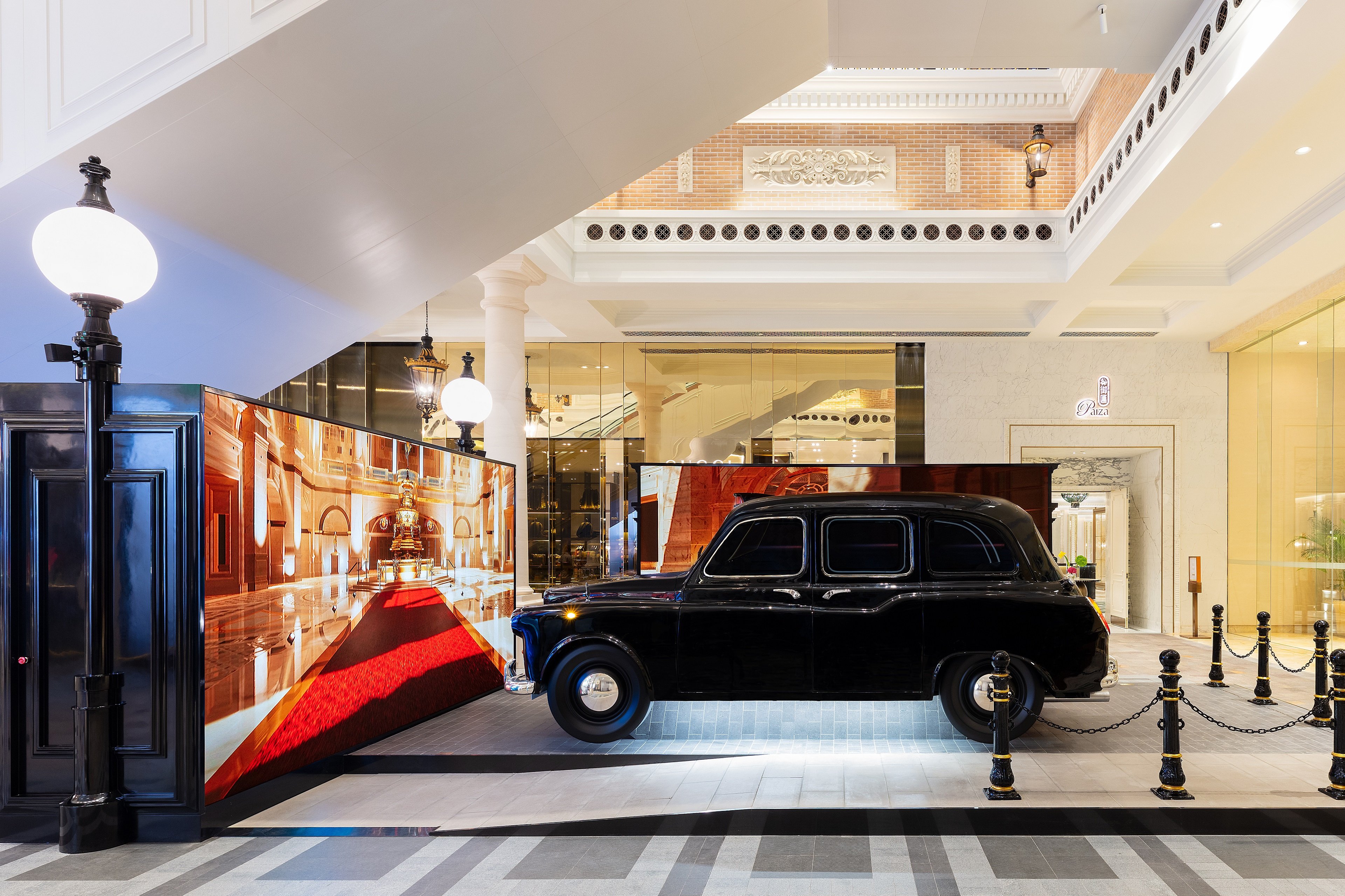 The Londoner Hotel (ex Holiday Inn Macao Cotai Central) 38/50