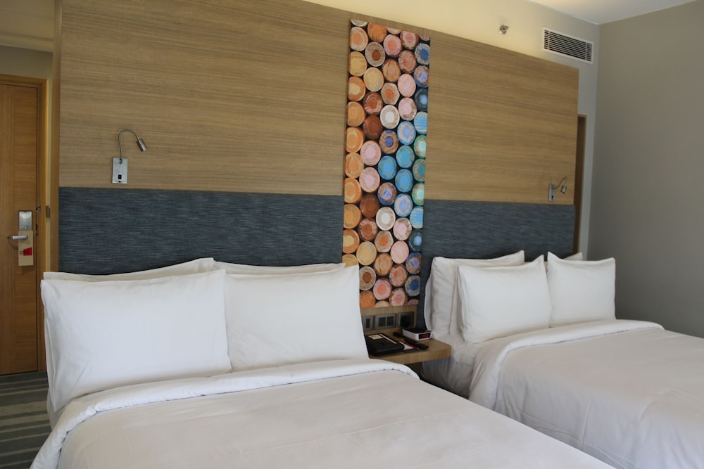 Aloft New Delhi Aerocity 19/35