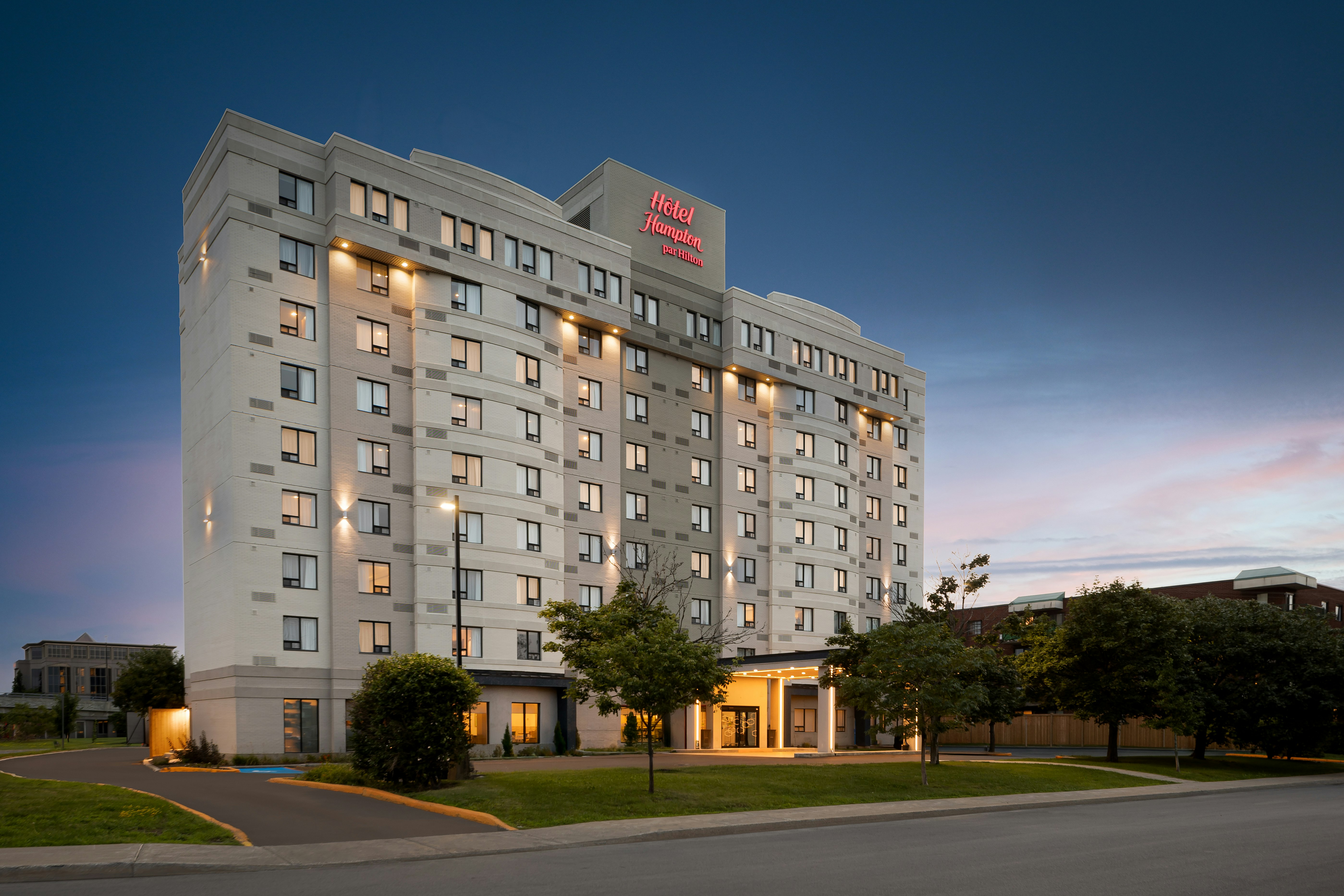 Hampton Inn by Hilton Montreal East Anjou 3/24