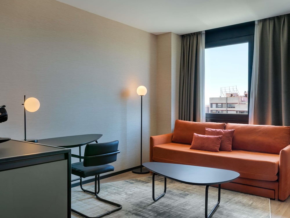 Novotel Valencia Lavant 44/65