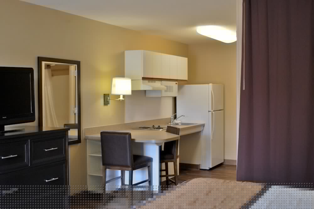 Extended Stay America Suites Boston Marlborough 36/55