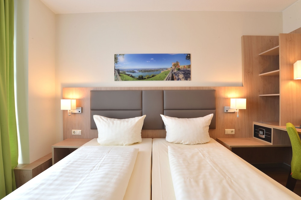 City Hotel Kurfurst Balduin 24/63