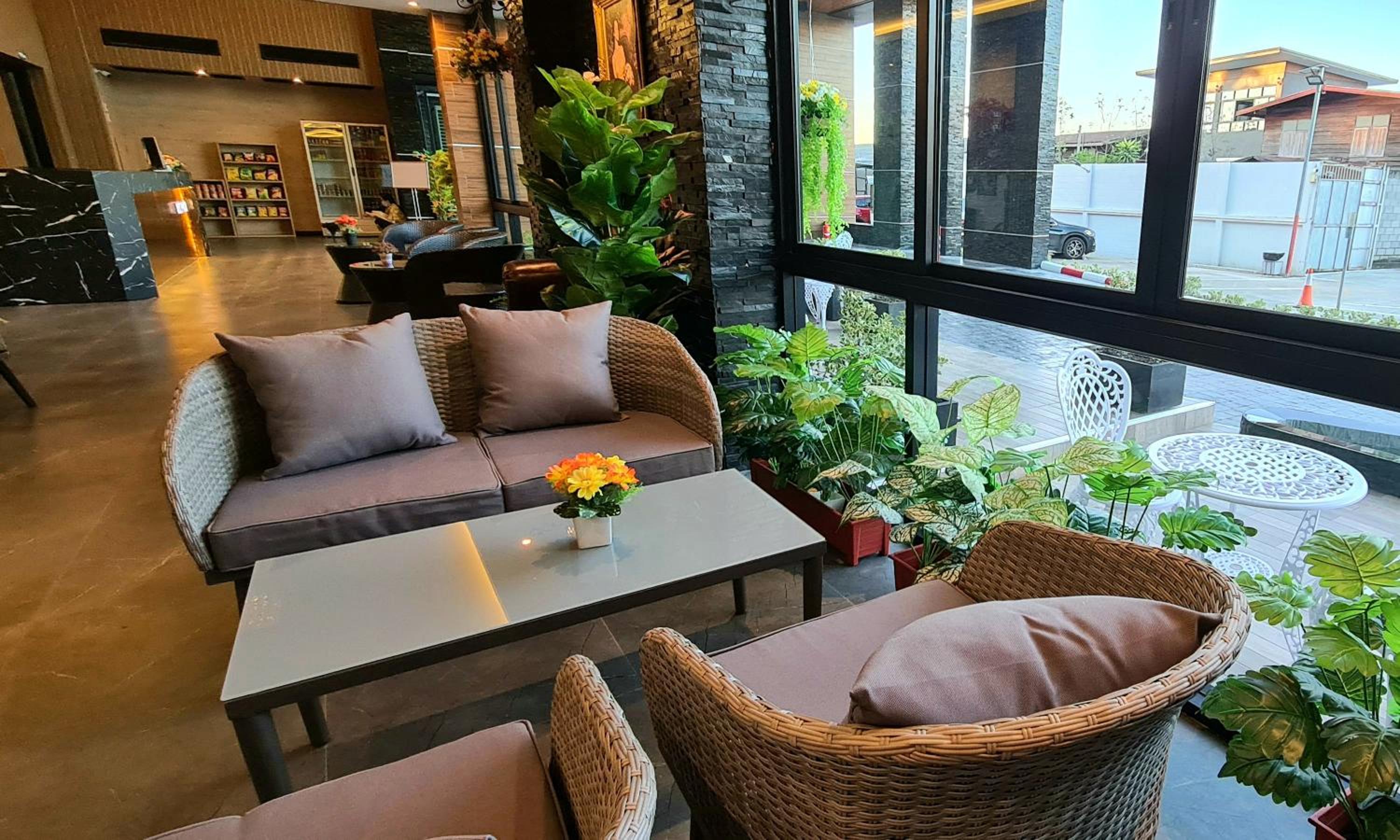 The Room Boutique Hotel 30/50