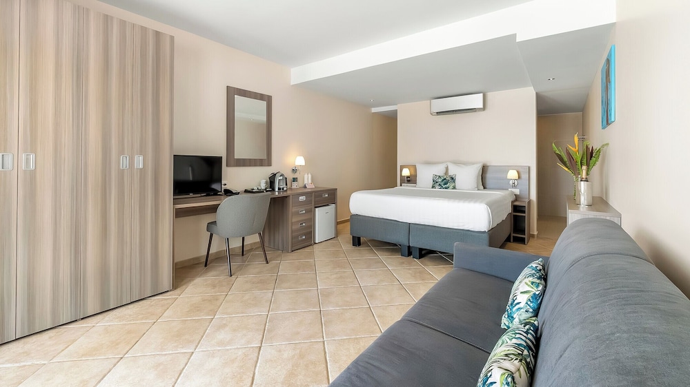 Lions Dive Beach Resort Curacao 25/72