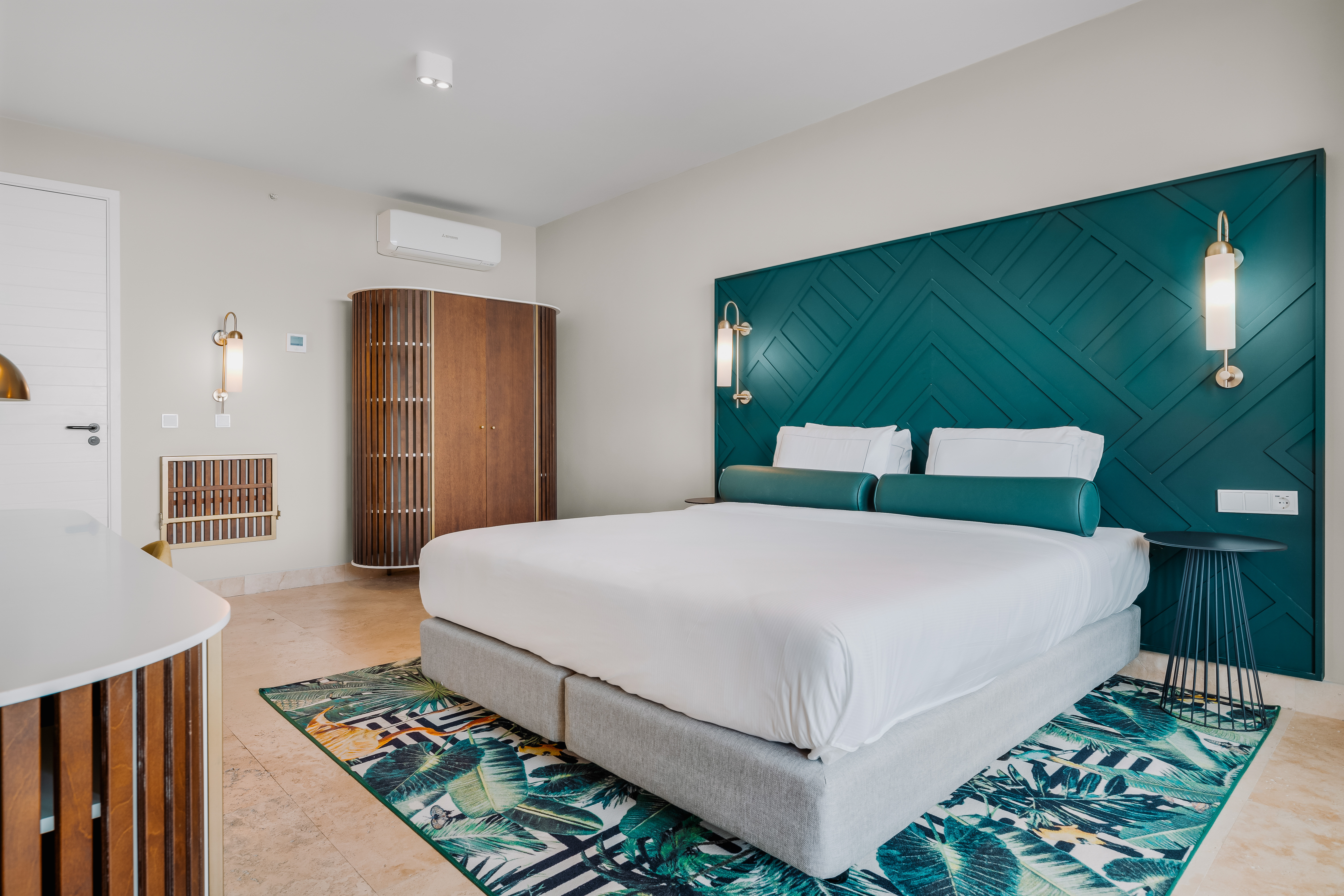 PENTHOUSE SUITE, KING BED, OCEAN VIEW