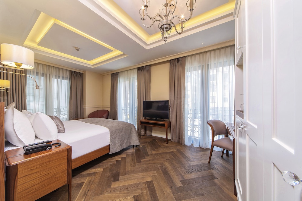 Morione Hotel 35/74