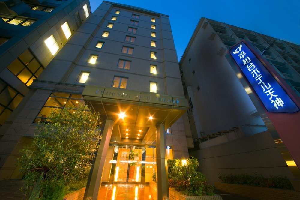 Heiwadai Hotel Tenjin 1/45