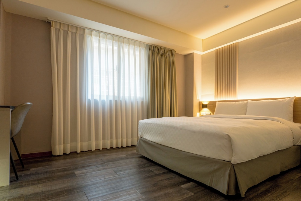 Vip Hotel 18/37
