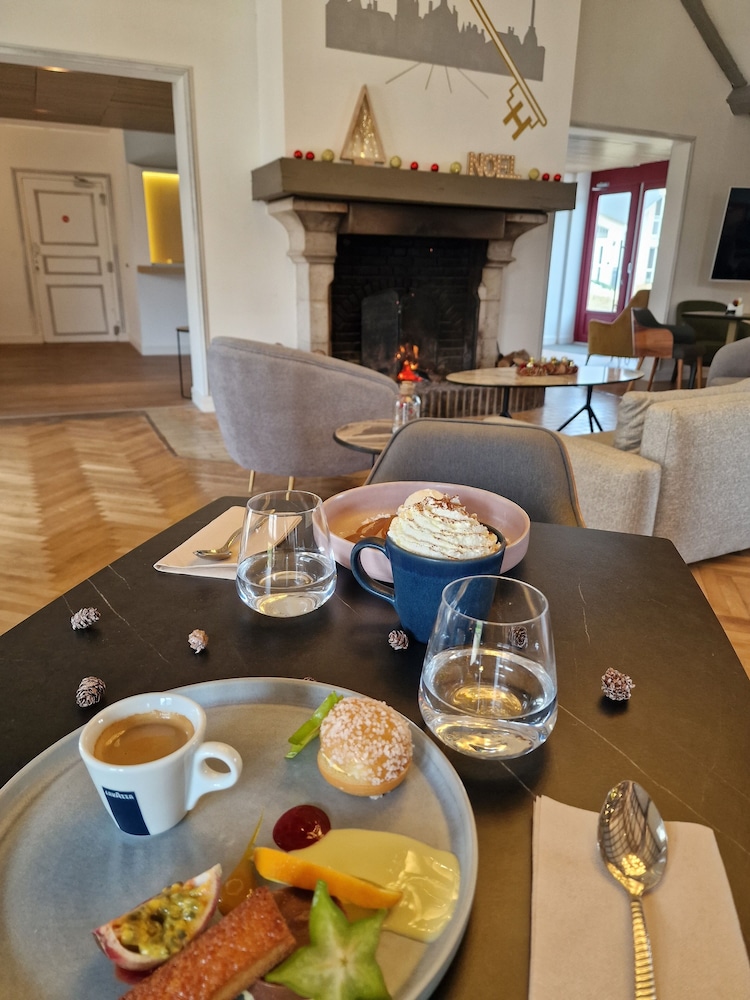Hotel la Clef des Chateaux 30/51