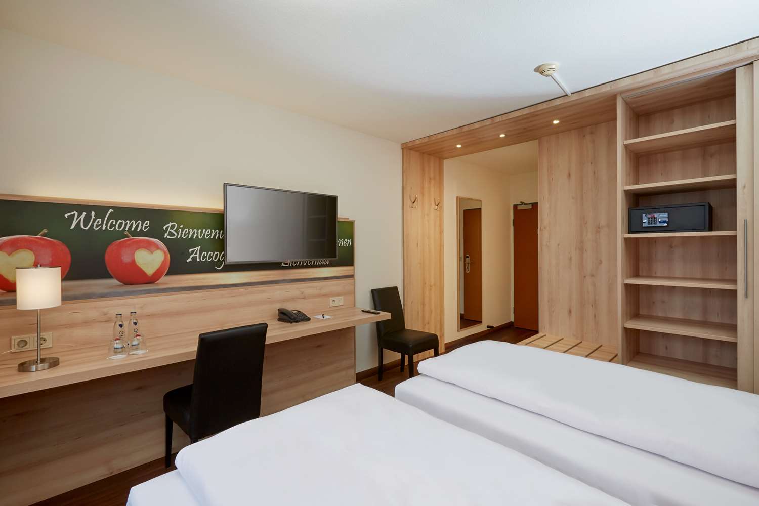 H Hotel Stuttgart Herrenberg 23/63