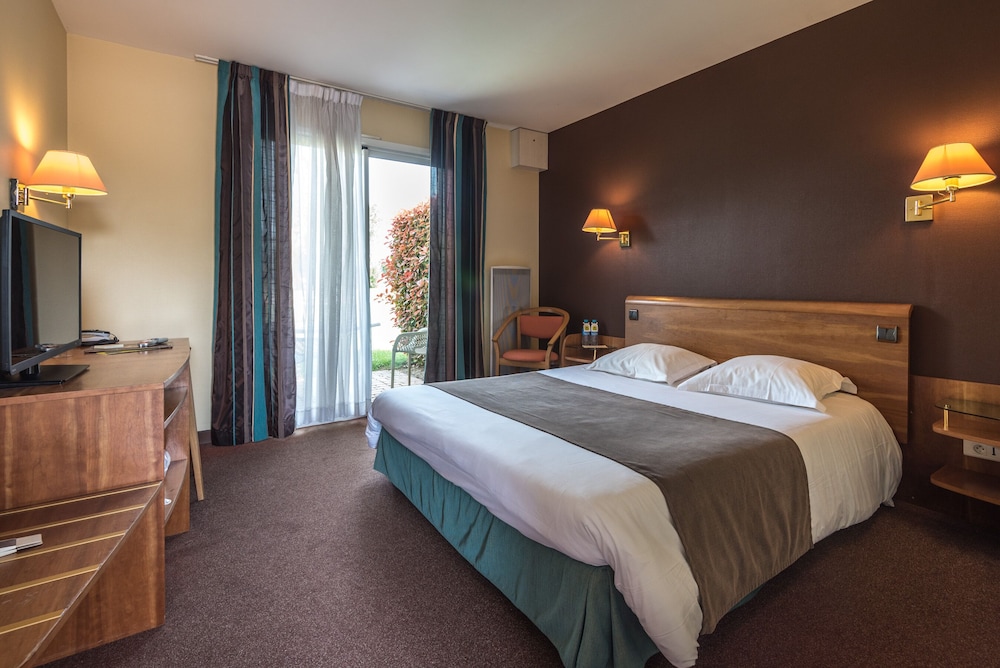 Logis Hotel L'Abreuvoir 8/50