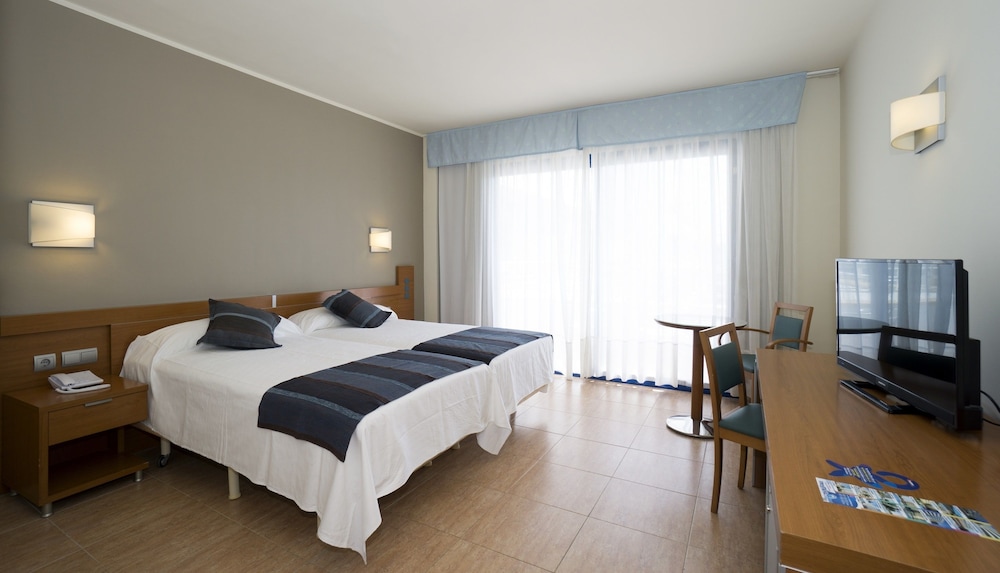 Hotel Piramide Salou 13/50