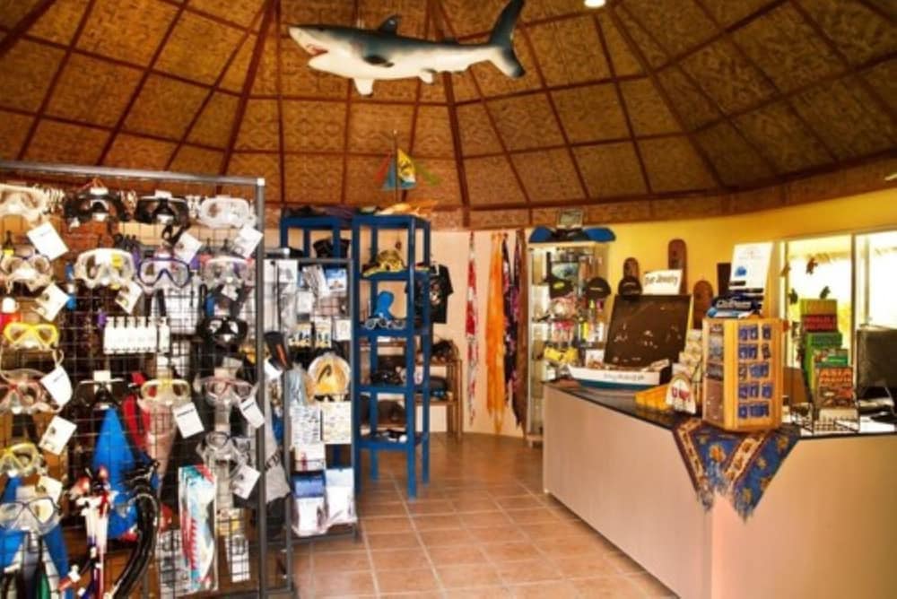 Easy Diving And Beach Resort 45/60