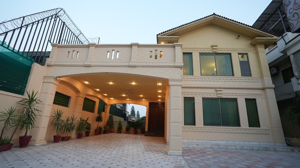 Sofital Hotel in ISLAMABAD